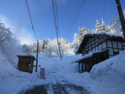 松之山温泉街10